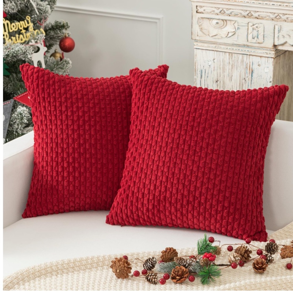 Red Holiday Throw Pillow Covers (2-pack)